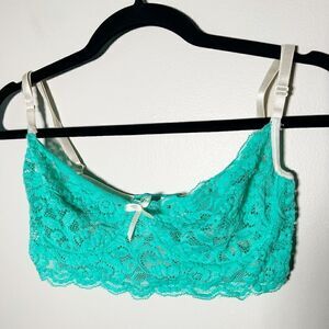 Coquette Y2K lace underwire bra with  rhinestones M